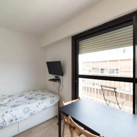 Bright Studio With Wifi In Bordeaux